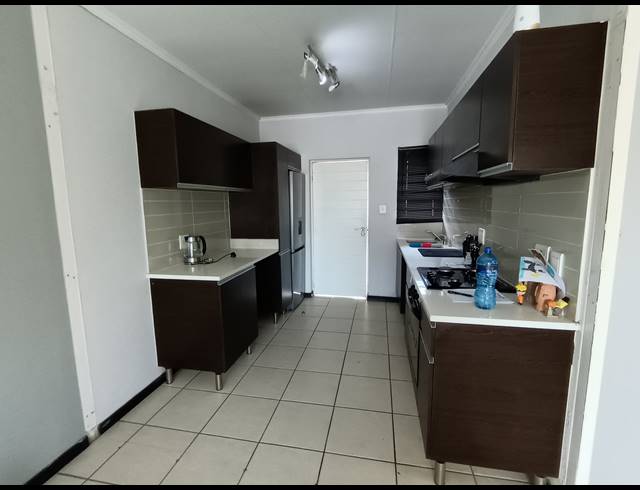 2 BEDROOM APARTMENT FOR SALE IN GLENEAGLES
